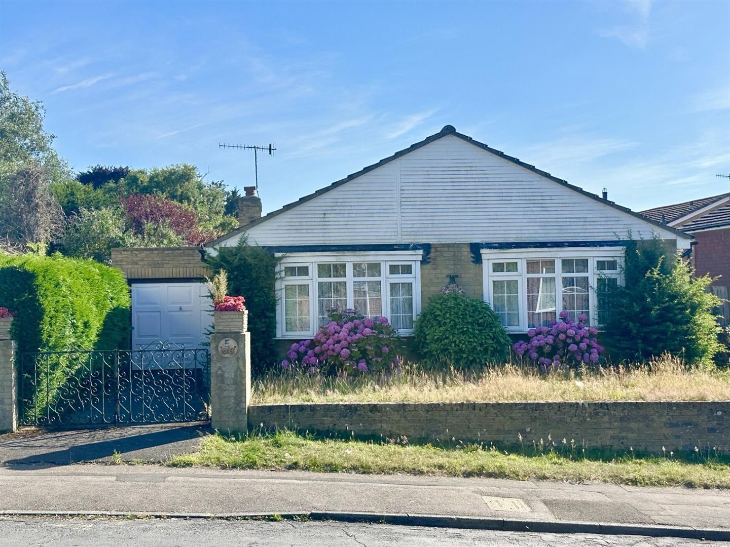 Sedlescombe Gardens, St. Leonards-On-Sea